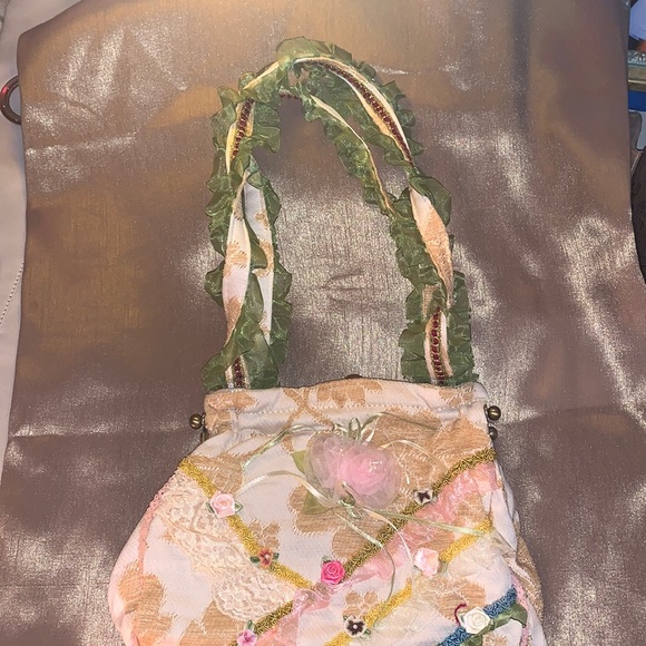 Other - Vintage bag, very unique tapestry bag